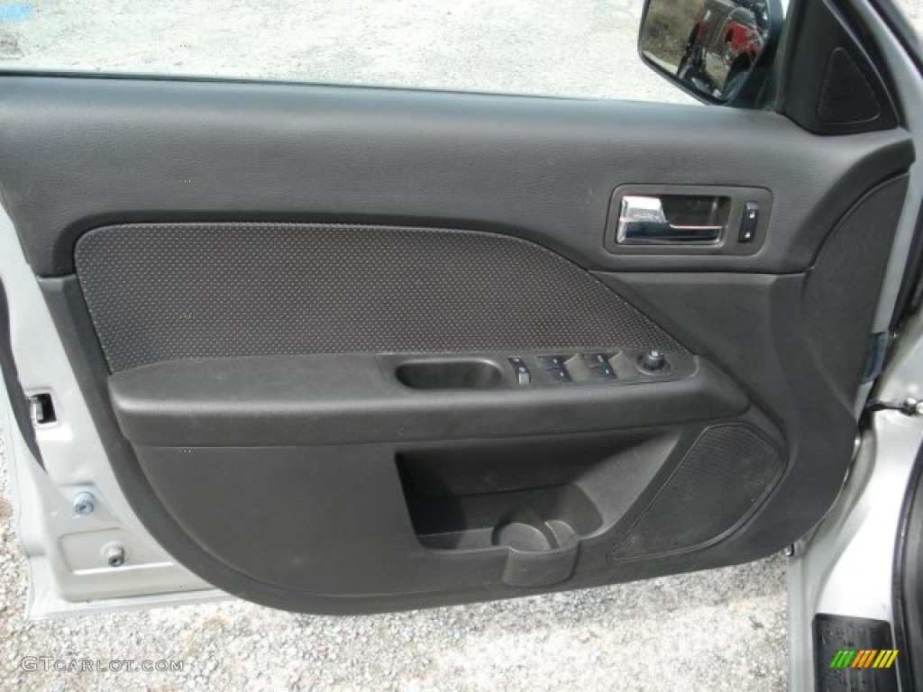 2009 Ford Fusion SEL V6 AWD Charcoal Black Door Panel Photo #61773731