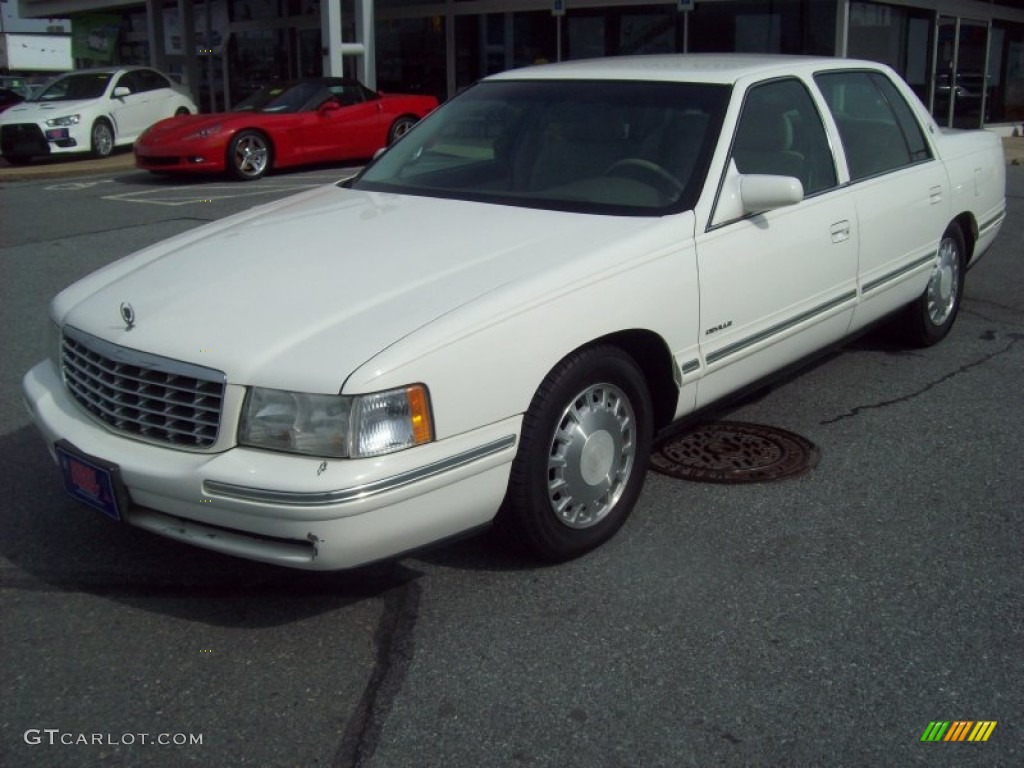 1997 DeVille Sedan - White / Shale/Neutral photo #1