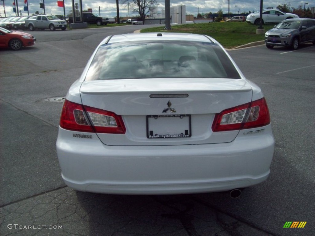 2012 Galant SE - White Pearl / Gray Sport photo #4