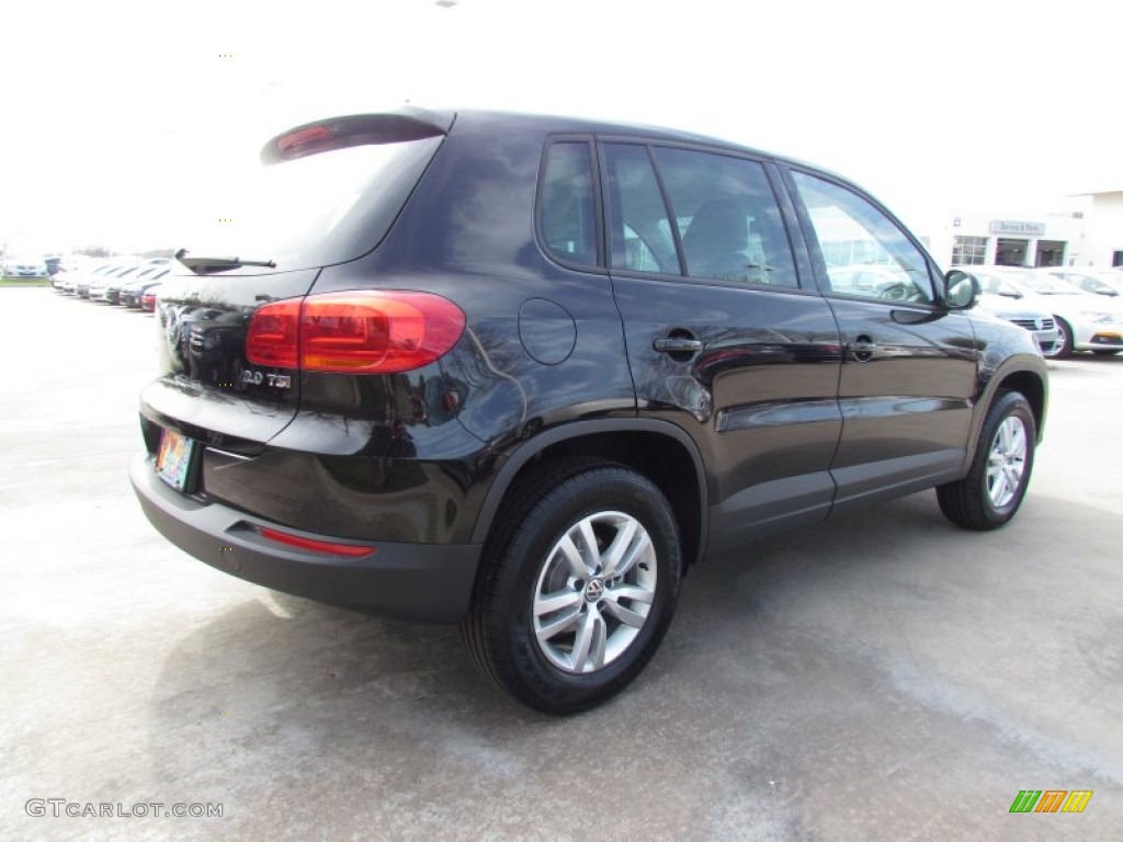 2012 Tiguan SEL - Deep Black Metallic / Beige photo #2