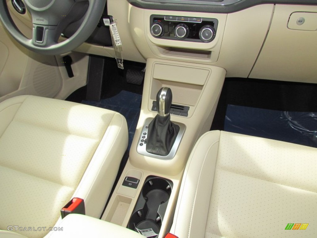 2012 Tiguan SEL - Deep Black Metallic / Beige photo #6