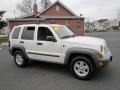 2005 Stone White Jeep Liberty Sport 4x4  photo #10