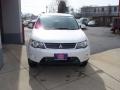 Diamond White Pearl - Outlander ES 4WD Photo No. 5