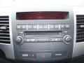 Diamond White Pearl - Outlander ES 4WD Photo No. 12