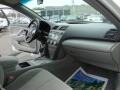 Super White - Camry LE Photo No. 23