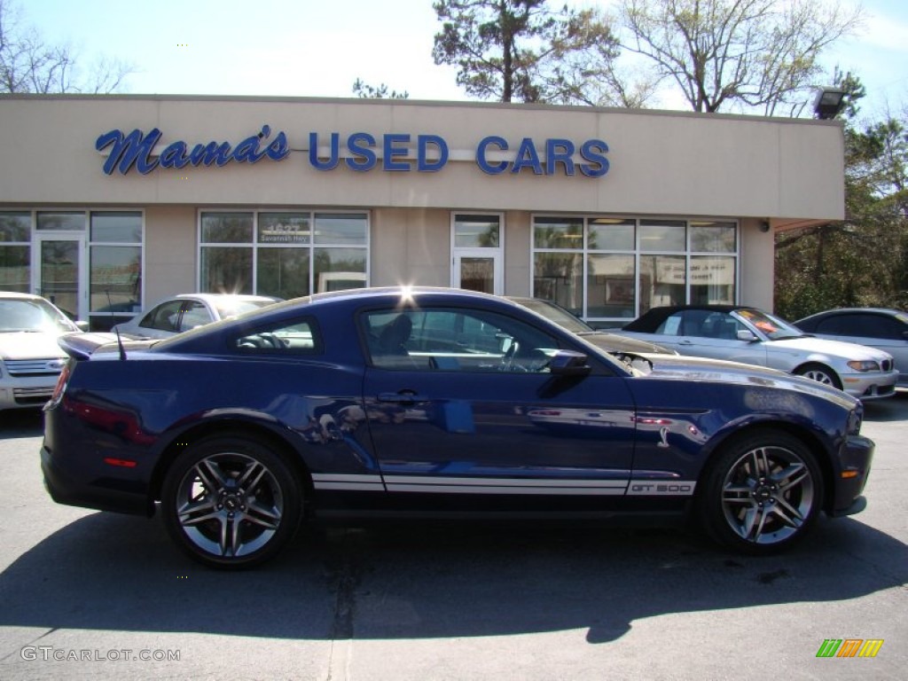 Kona Blue Metallic Ford Mustang