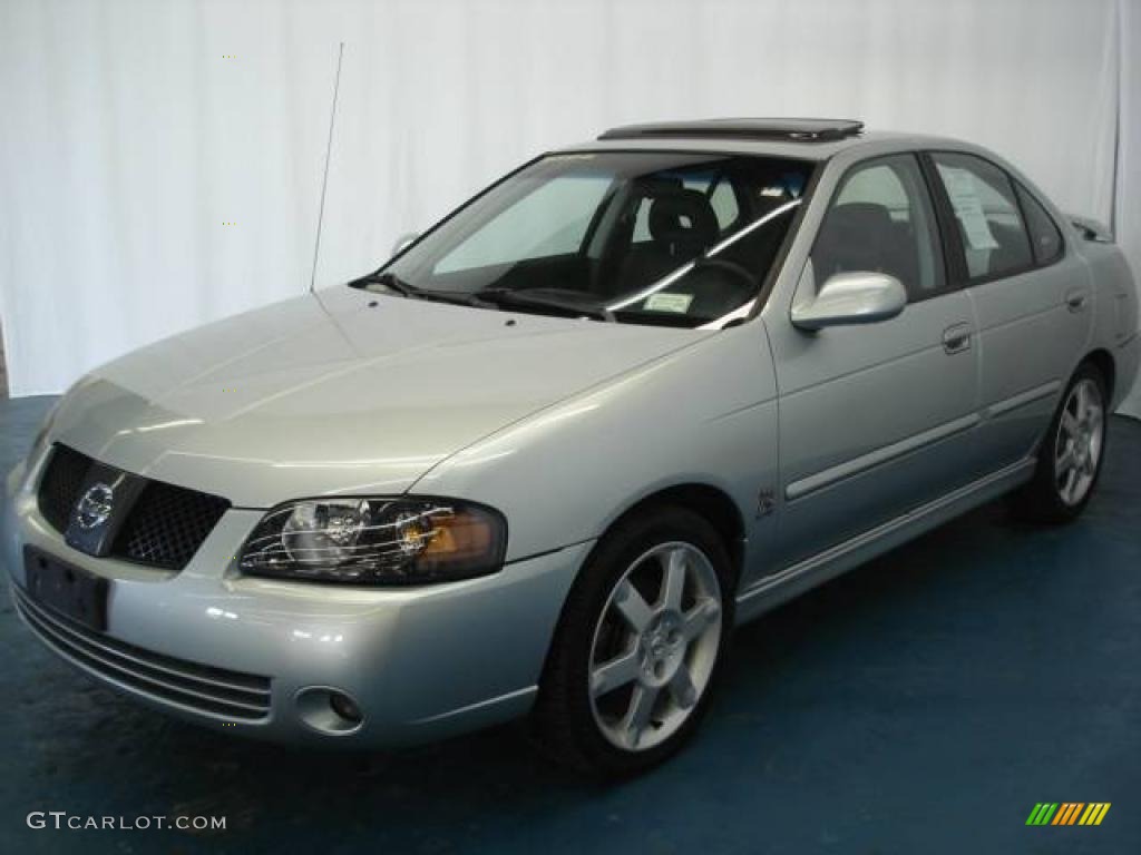 2004 Sentra SE-R Spec V - Molten Silver / SE-R Black/Silver photo #1