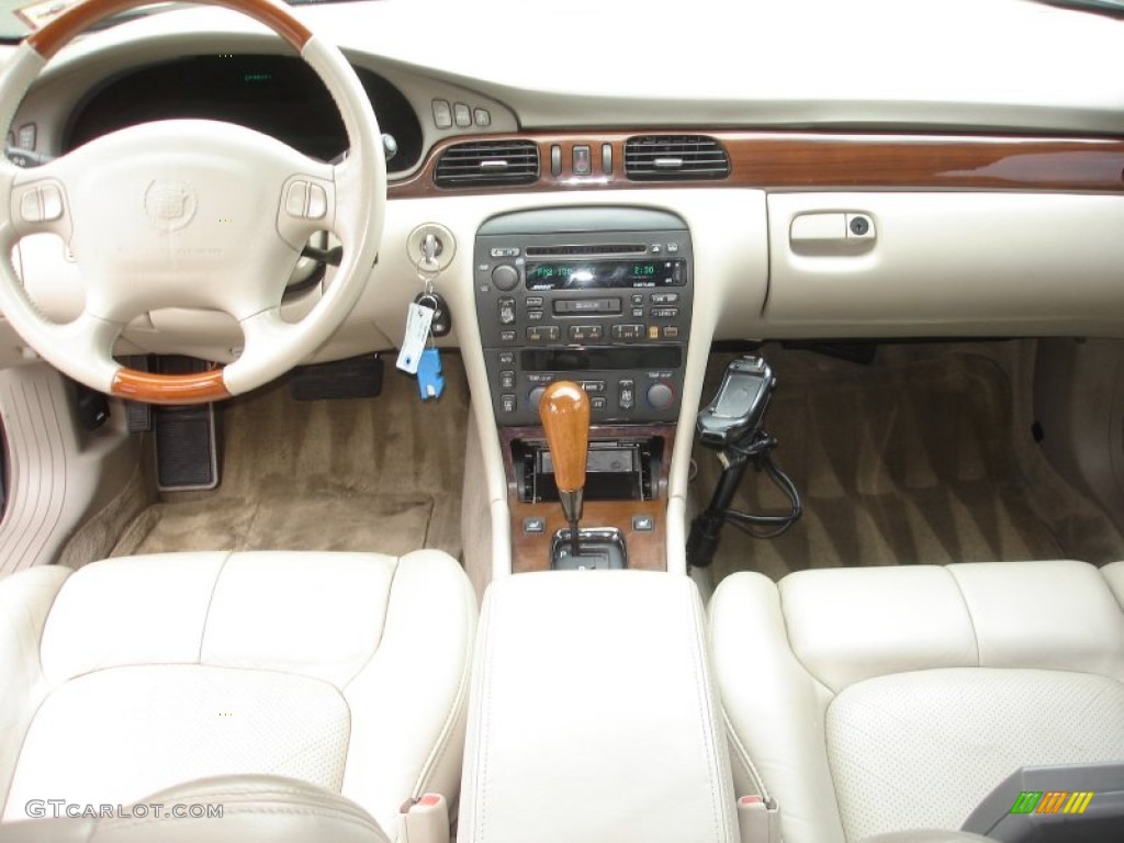 2000 Seville STS - Bronzemist / Neutral Shale photo #12
