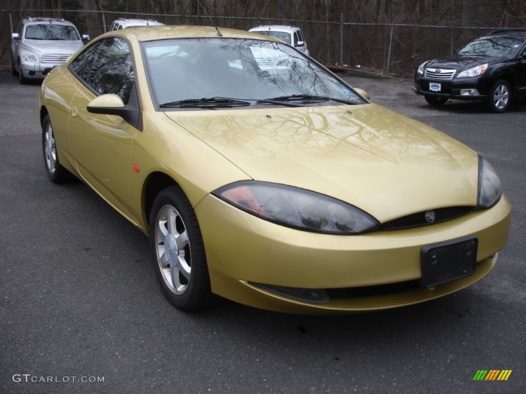 2000 Cougar V6 - Light Citrus Gold Metallic / Graystone photo #3