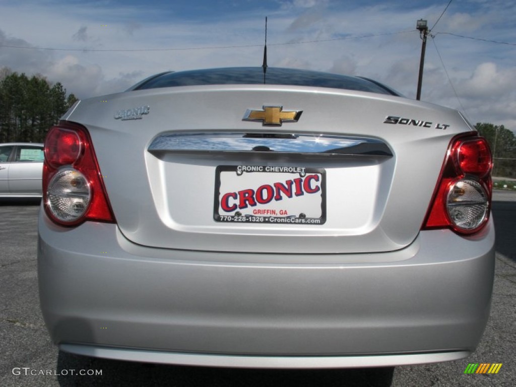 2012 Sonic LT Sedan - Silver Ice Metallic / Dark Pewter/Dark Titanium photo #6