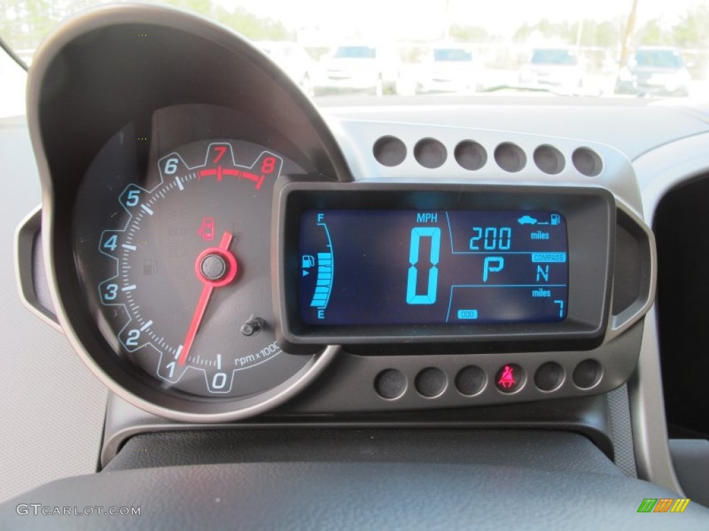 2012 Sonic LT Sedan - Silver Ice Metallic / Dark Pewter/Dark Titanium photo #15