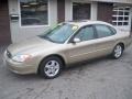 Harvest Gold Metallic 2001 Ford Taurus SEL