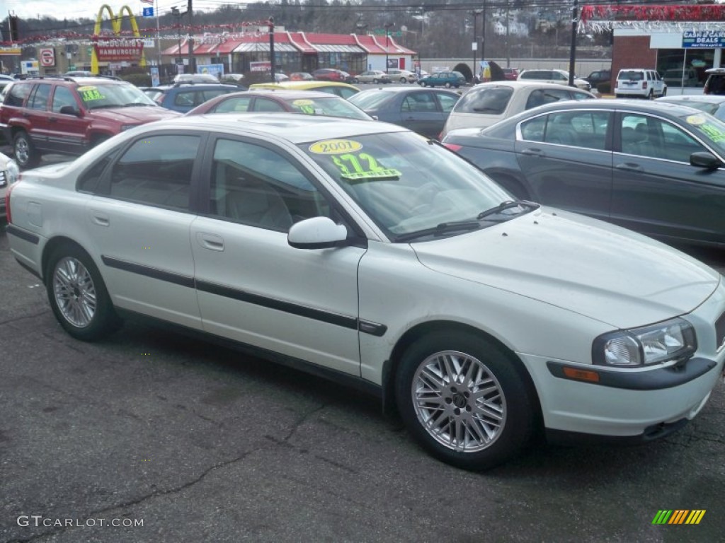 2001 S80 T6 - White / Taupe/Light Taupe photo #3