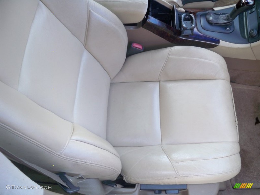2001 S80 T6 - White / Taupe/Light Taupe photo #15