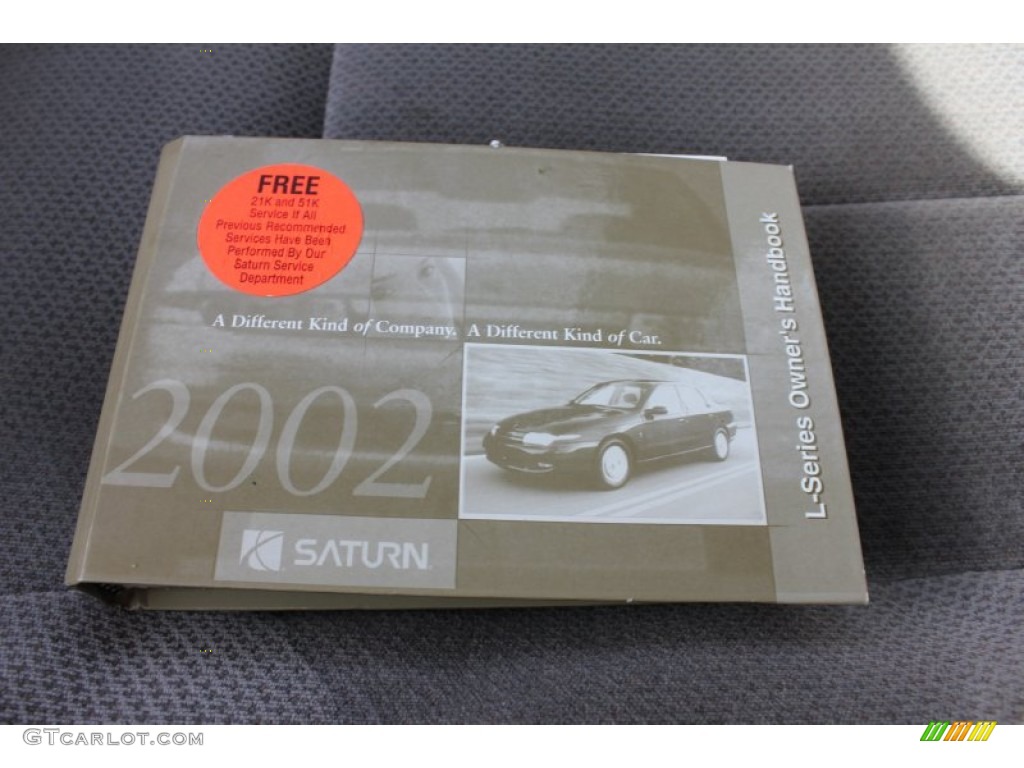 2002 L Series LW300 Wagon - Black / Gray photo #4