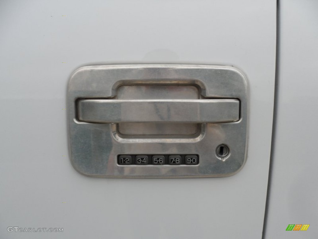 2006 F150 King Ranch SuperCrew 4x4 - Oxford White / Castano Brown Leather photo #19