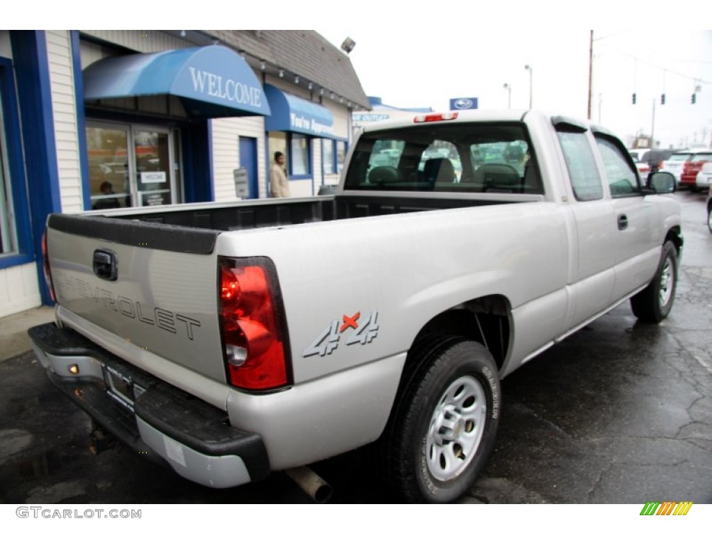 2005 Silverado 1500 Extended Cab 4x4 - Silver Birch Metallic / Medium Gray photo #12