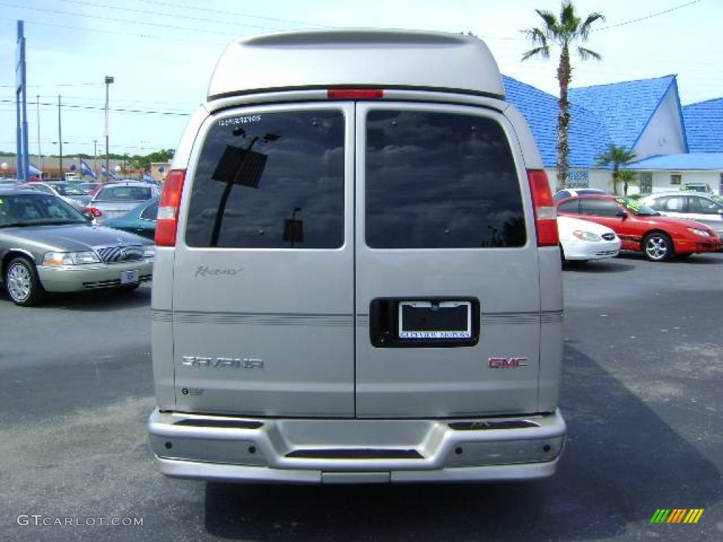 2005 Savana Van 1500 Passenger Conversion - Silver Birch Metallic / Medium Pewter photo #4