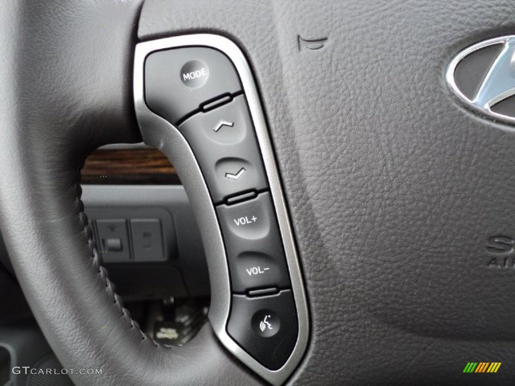 2012 Hyundai Santa Fe SE V6 AWD Controls Photo #61814075