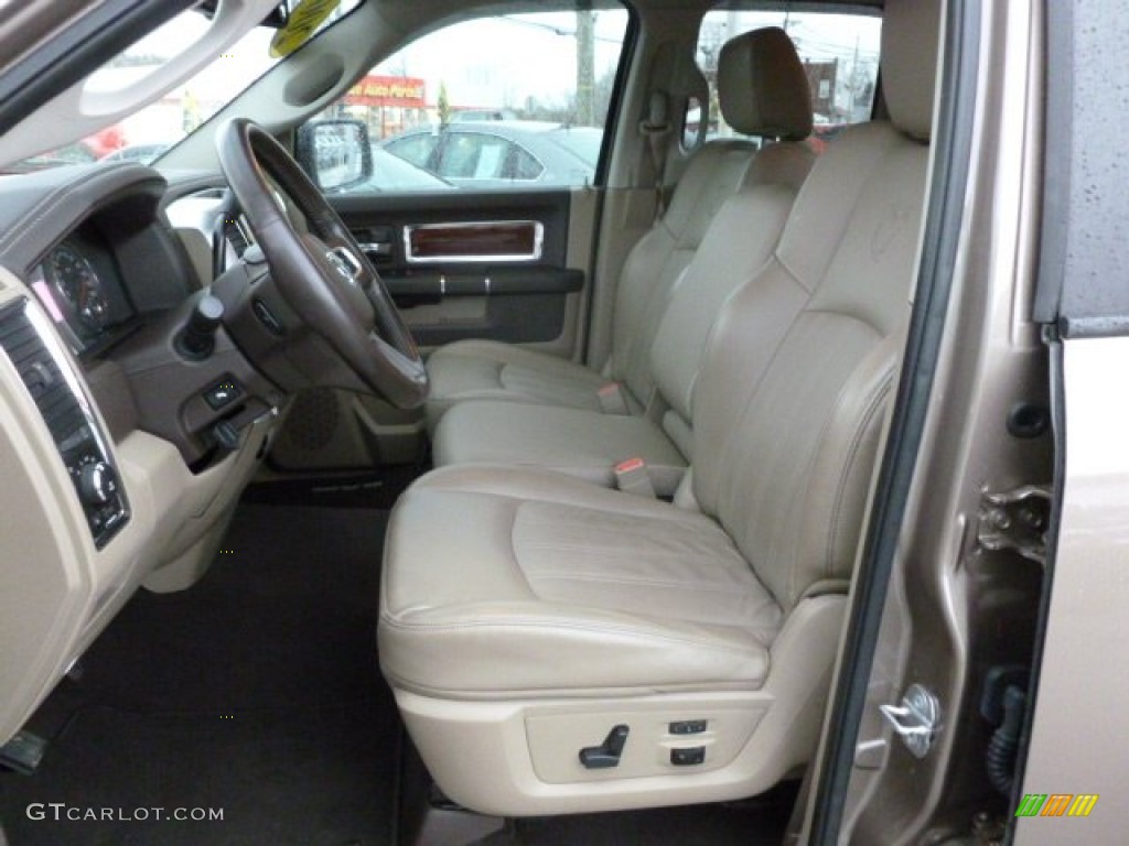 Light Pebble Beige/Bark Brown Interior 2009 Dodge Ram 1500 Laramie Quad Cab 4x4 Photo #61814756