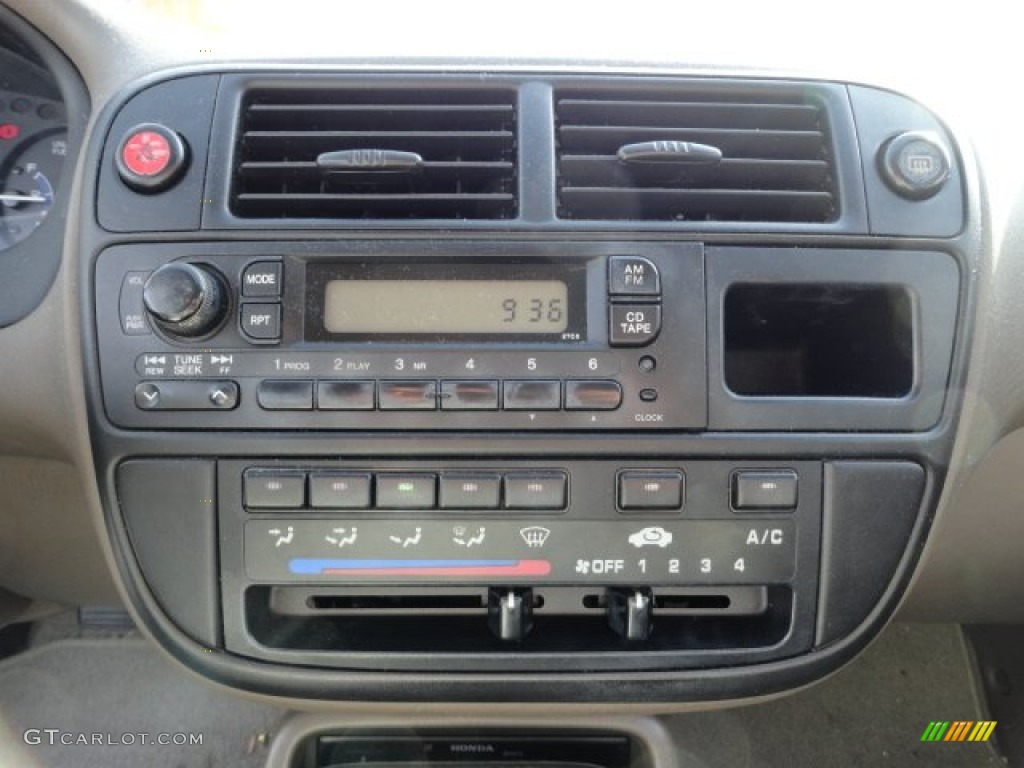 1997 Honda Civic LX Sedan Controls Photos