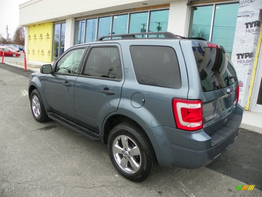 2010 Escape XLT V6 4WD - Steel Blue Metallic / Stone photo #23