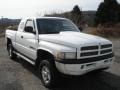 1998 Bright White Dodge Ram 1500 Sport Extended Cab 4x4  photo #3