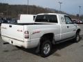 1998 Bright White Dodge Ram 1500 Sport Extended Cab 4x4  photo #4