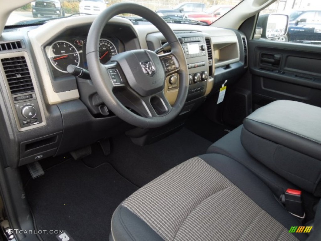 2012 Ram 1500 Express Quad Cab 4x4 - Black / Dark Slate Gray/Medium Graystone photo #24