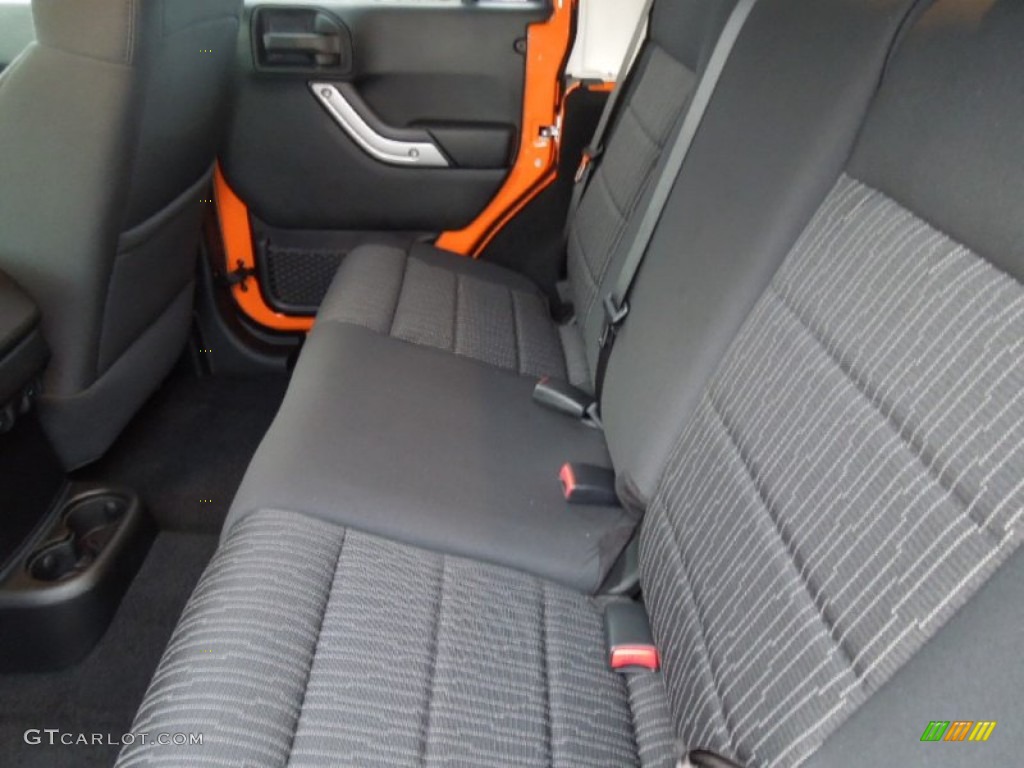 2012 Wrangler Unlimited Sahara 4x4 - Crush Orange / Black photo #15