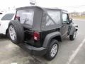 Black - Wrangler X 4x4 Photo No. 3