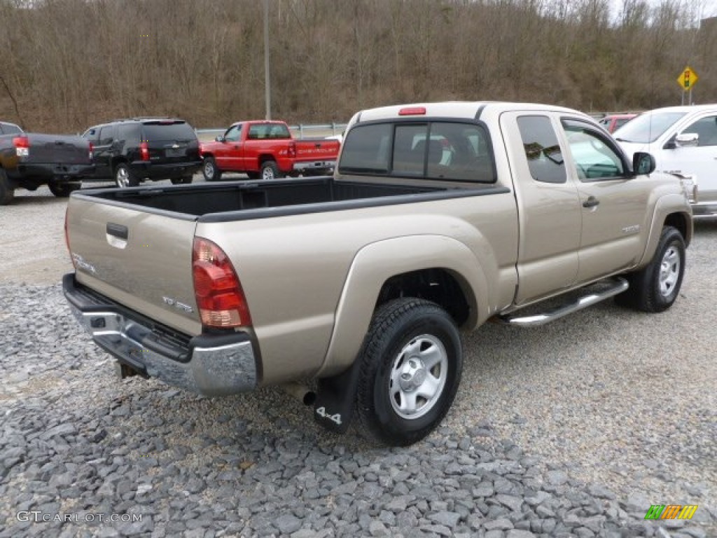 2007 Tacoma V6 Access Cab 4x4 - Desert Sand Mica / Taupe photo #7