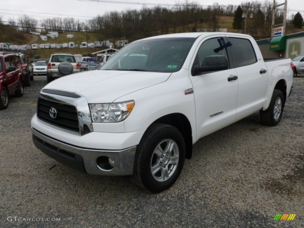 2008 Tundra SR5 CrewMax 4x4 - Super White / Graphite Gray photo #3