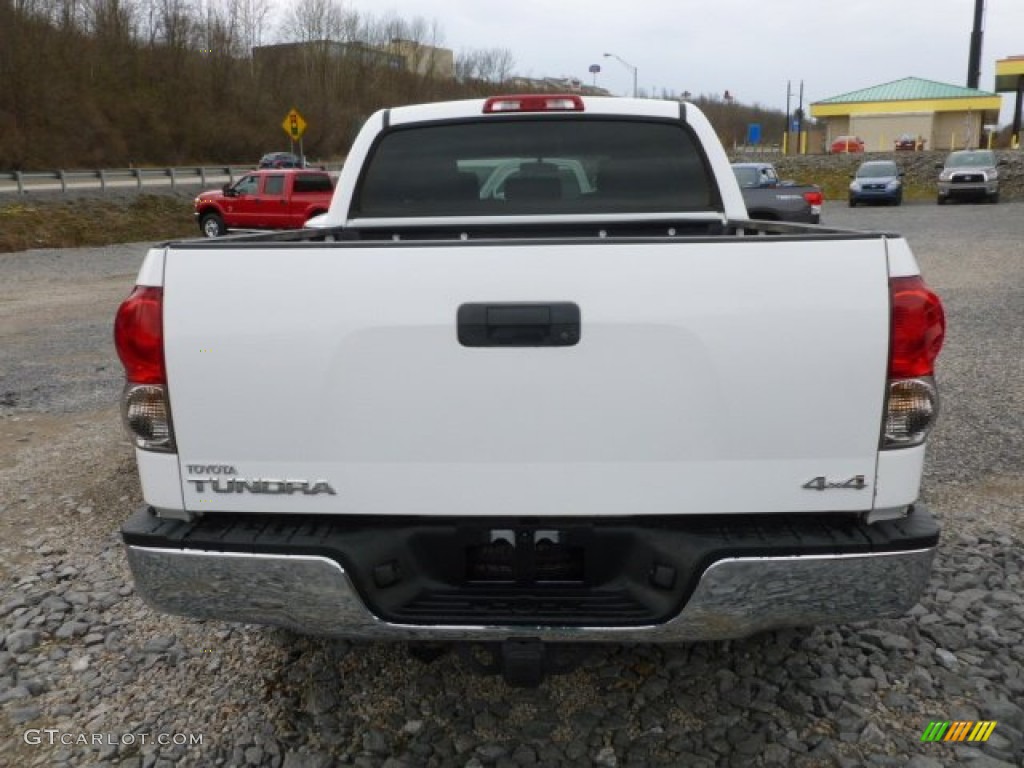 2008 Tundra SR5 CrewMax 4x4 - Super White / Graphite Gray photo #5