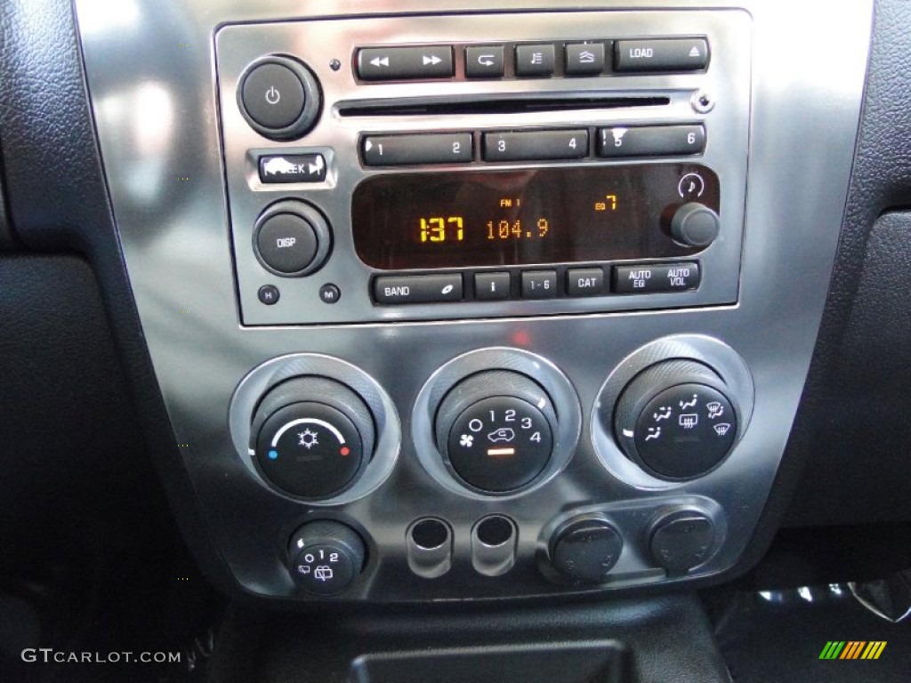 2008 Hummer H3 Standard H3 Model Controls Photo #61823435