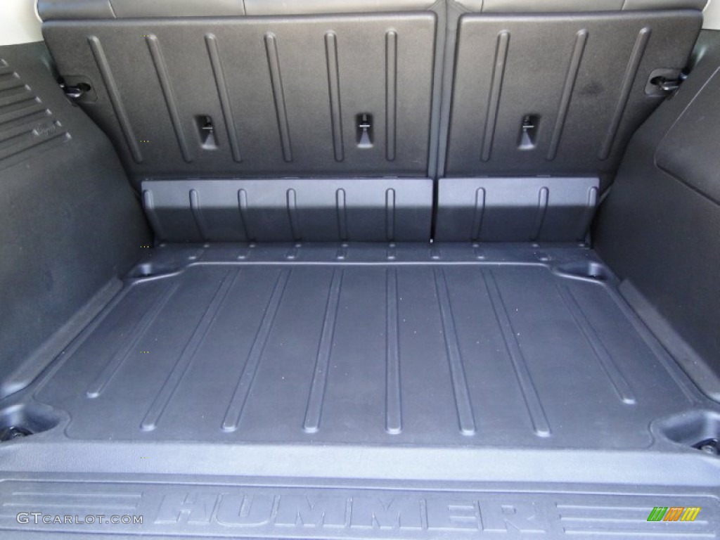 2008 Hummer H3 Standard H3 Model Trunk Photo #61823503