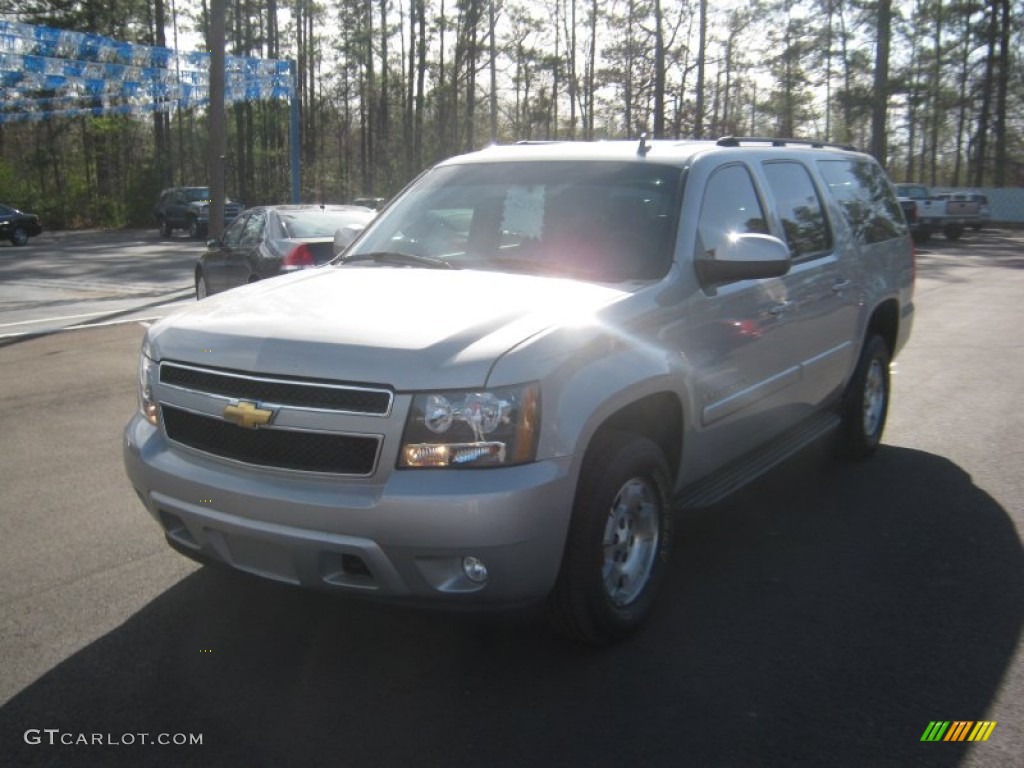 2007 Suburban 1500 LT 4x4 - Silver Birch Metallic / Ebony photo #1