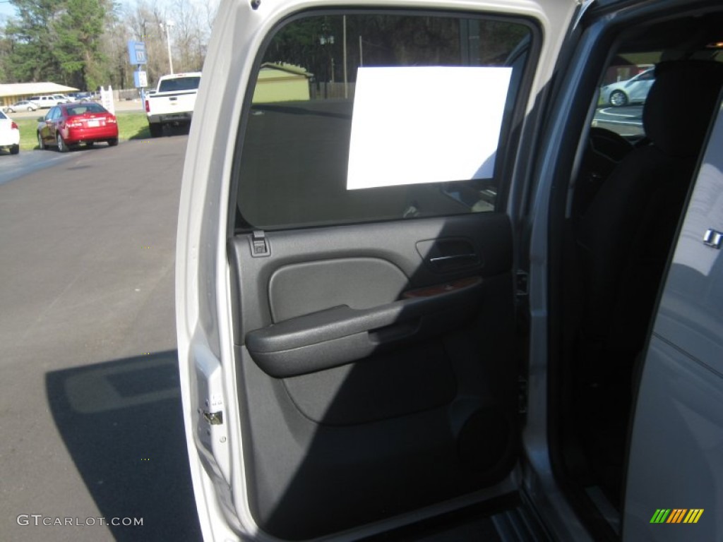 2007 Suburban 1500 LT 4x4 - Silver Birch Metallic / Ebony photo #19