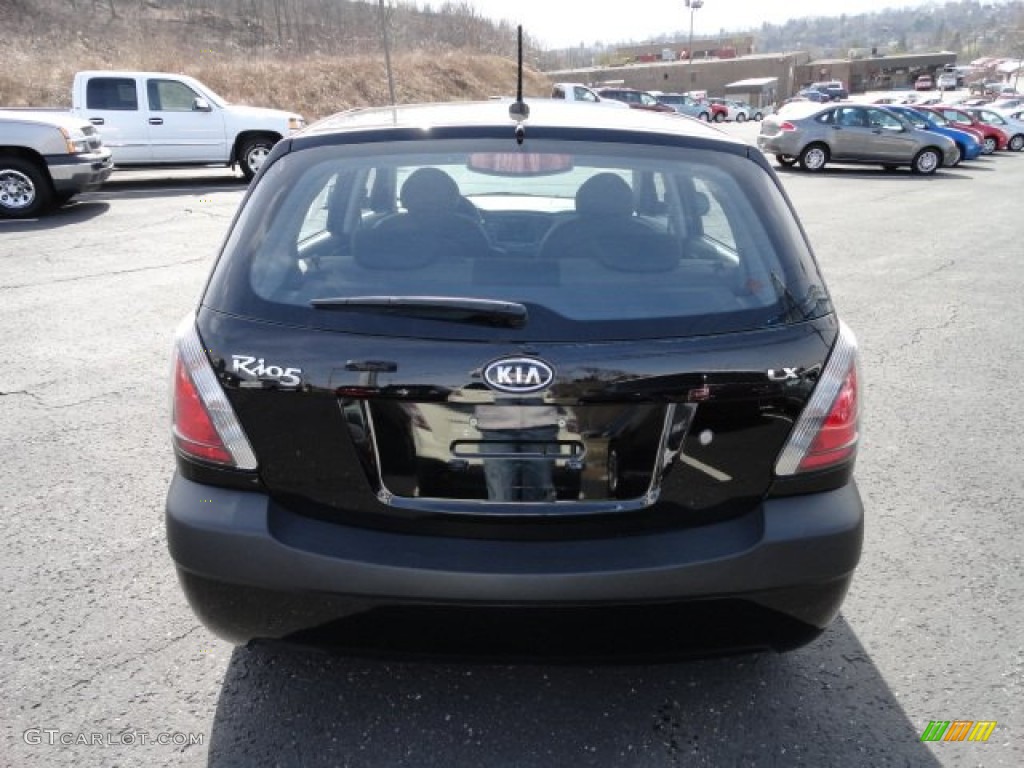 2009 Rio Rio5 LX Hatchback - Midnight Black / Gray photo #3
