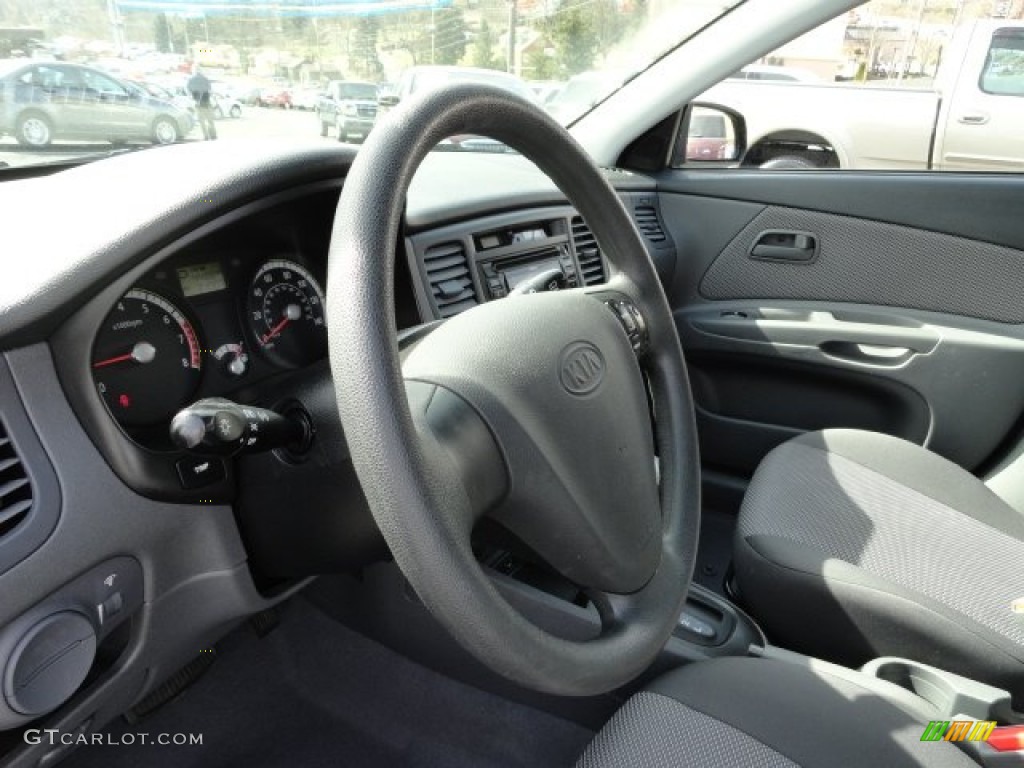 2009 Rio Rio5 LX Hatchback - Midnight Black / Gray photo #12