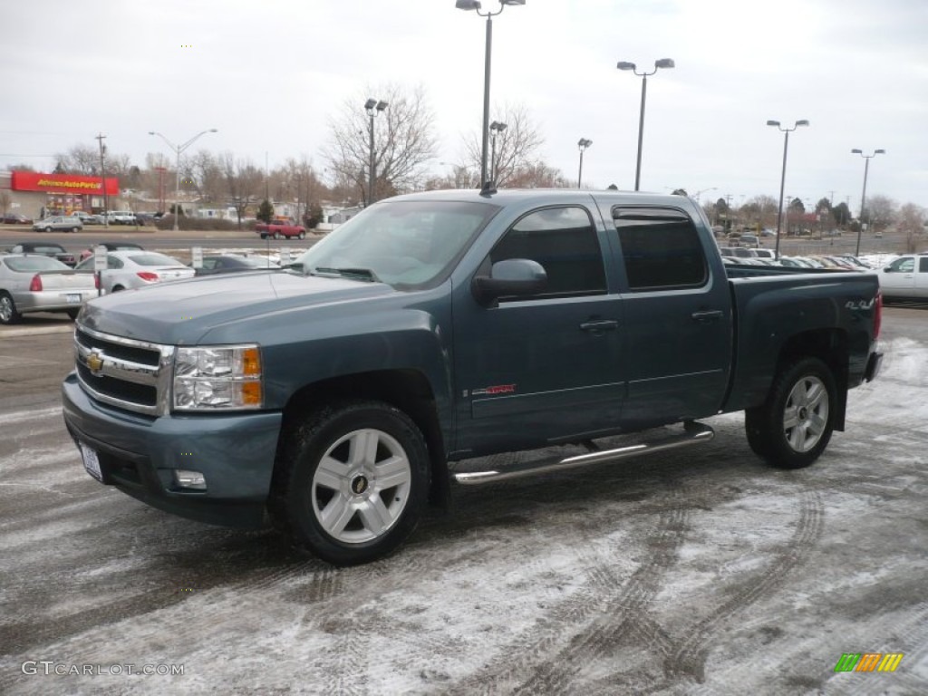 2007 Silverado 1500 LTZ Crew Cab 4x4 - Blue Granite Metallic / Light Titanium/Dark Titanium Gray photo #2