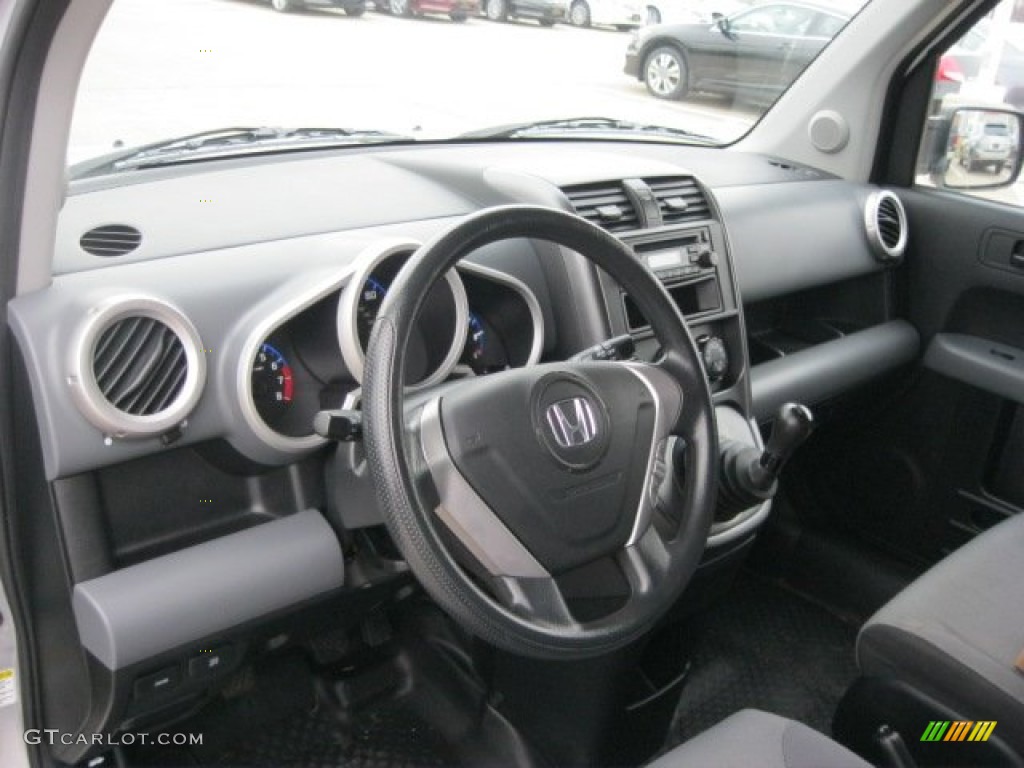 Black/Titanium Interior 2007 Honda Element LX Photo #61828450