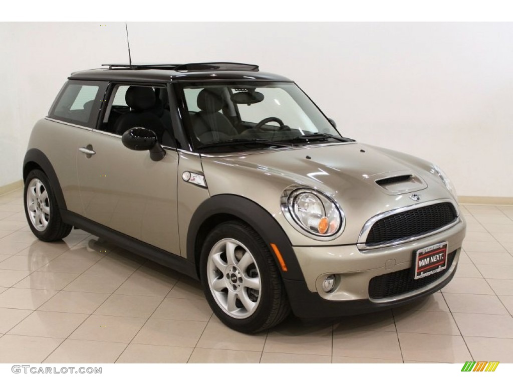 2010 Cooper S Hardtop - Sparkling Silver Metallic / Grey/Carbon Black photo #1