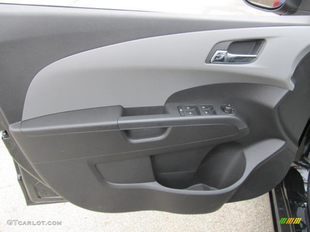 2012 Sonic LT Hatch - Black / Jet Black/Dark Titanium photo #7