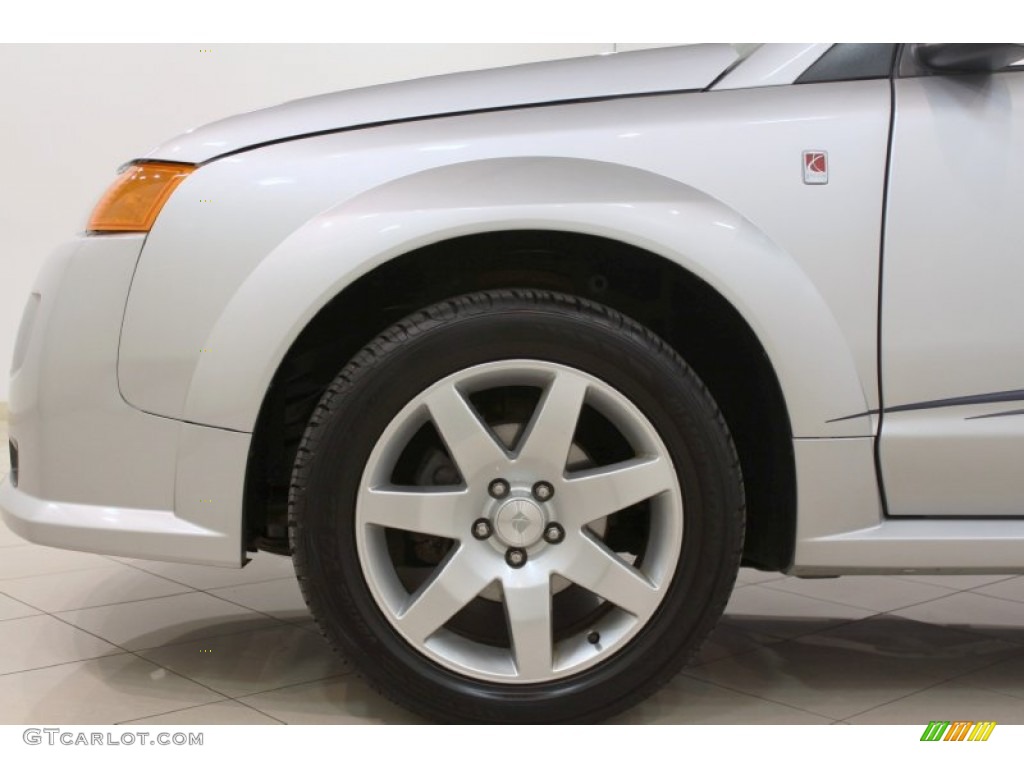2004 Saturn VUE Red Line AWD Wheel Photos