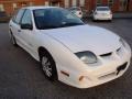 Arctic White 2002 Pontiac Sunfire SE Sedan