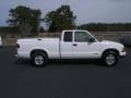 2003 Summit White Chevrolet S10 LS Extended Cab 4x4  photo #4