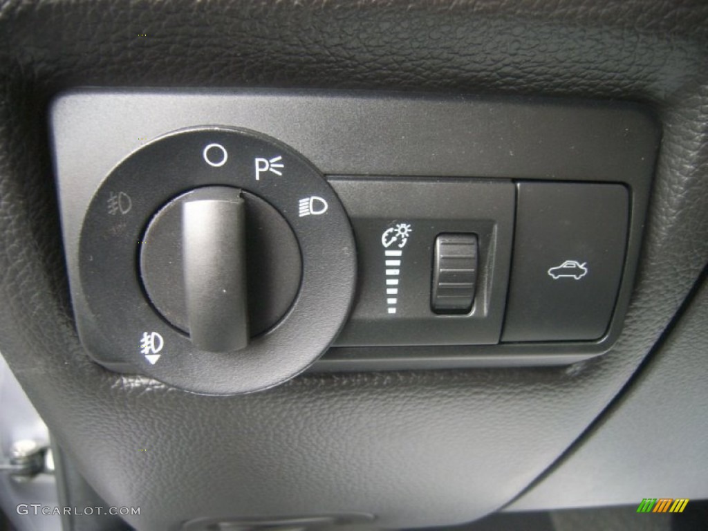 2007 Fusion SE V6 - Tungsten Grey Metallic / Charcoal Black photo #22