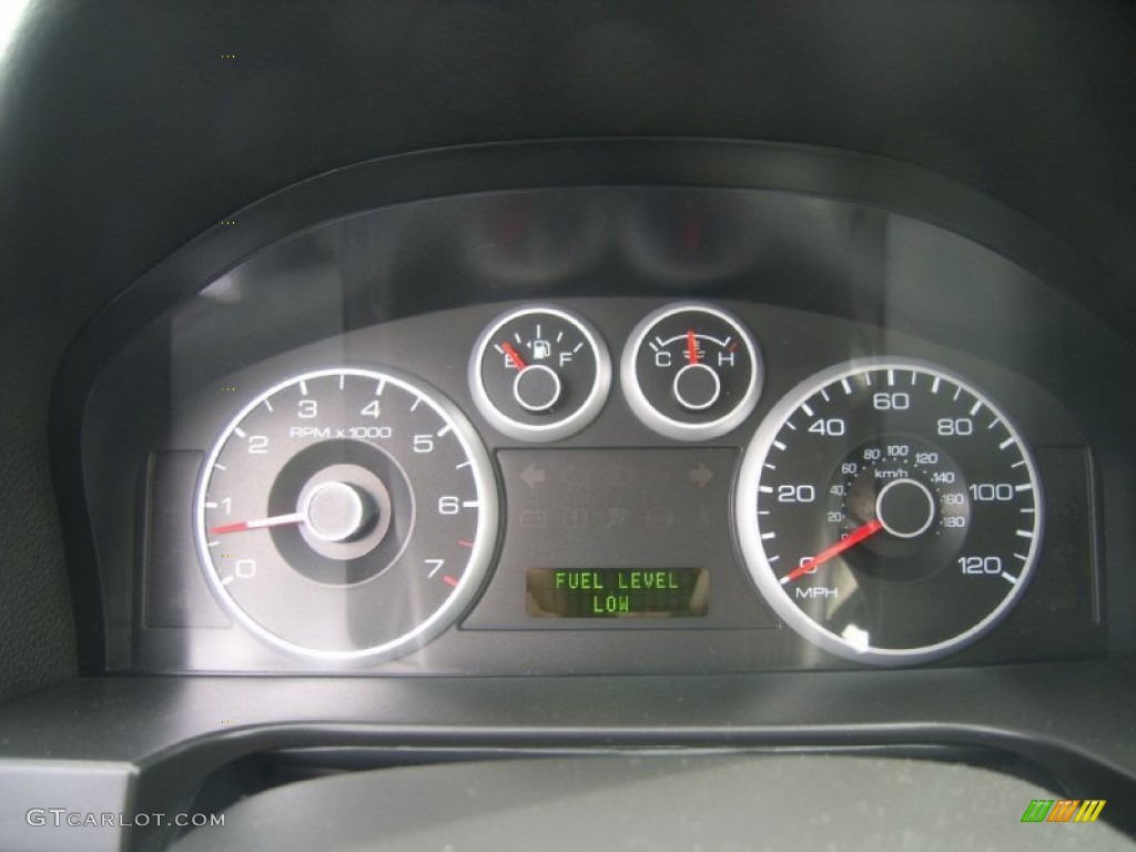 2007 Fusion SE V6 - Tungsten Grey Metallic / Charcoal Black photo #25