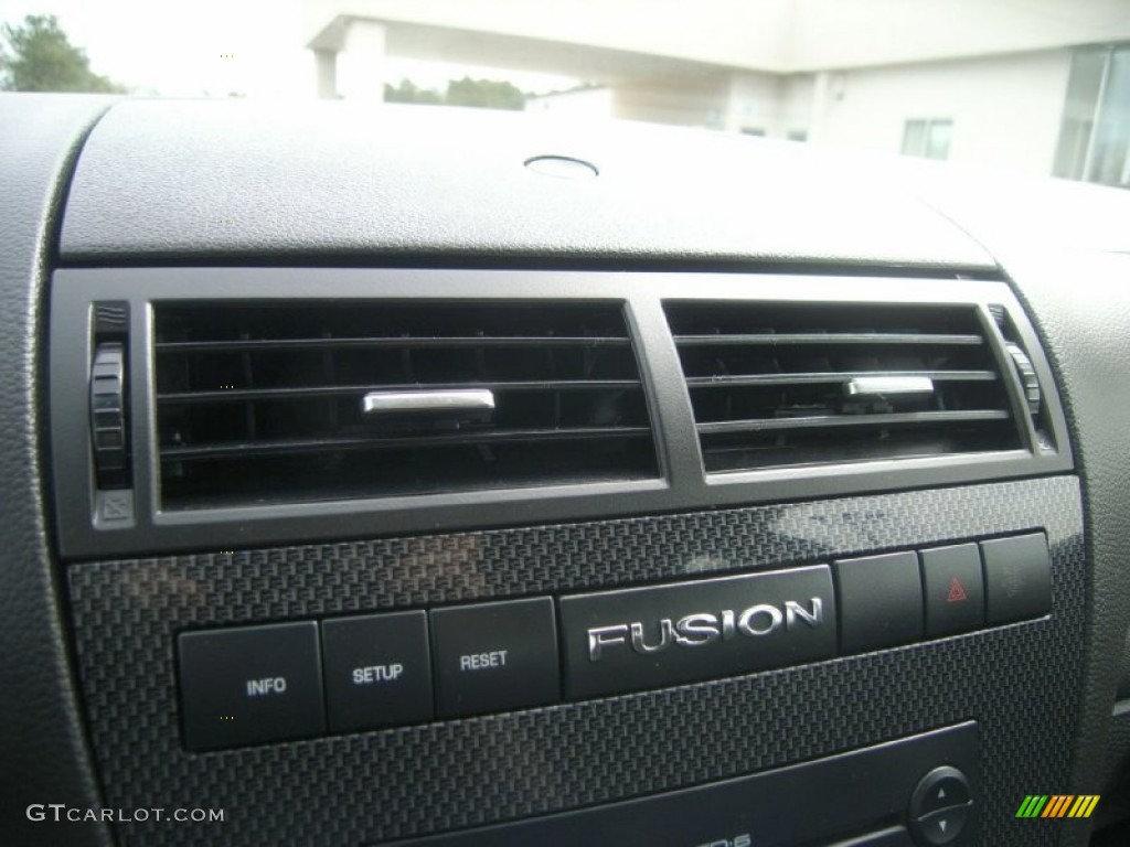 2007 Fusion SE V6 - Tungsten Grey Metallic / Charcoal Black photo #30